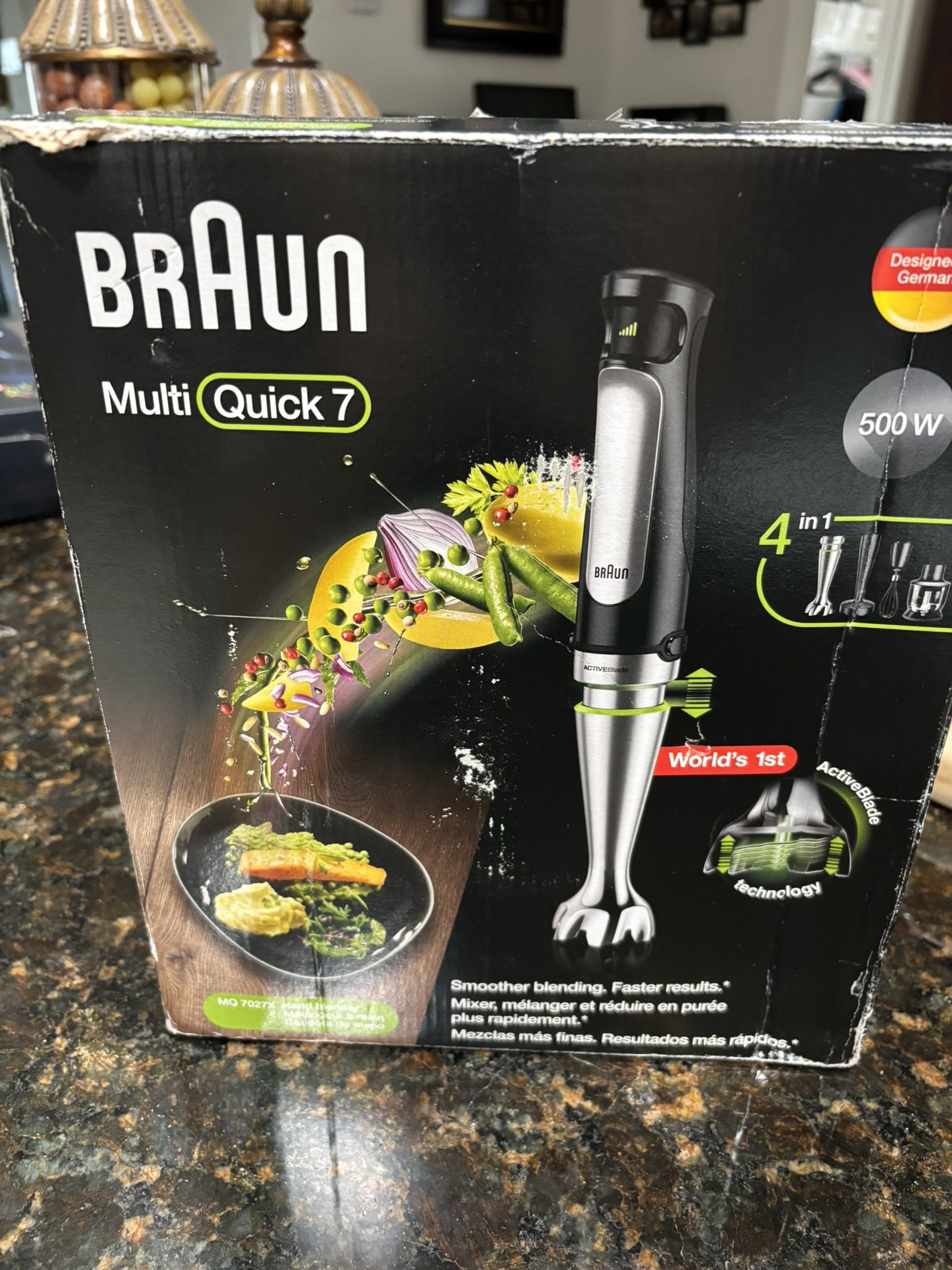 New Braun MultiQuick7 3-1 Immersion Blender with food processor. Stick blender good for chopping, whisking, beating etc. powerful
