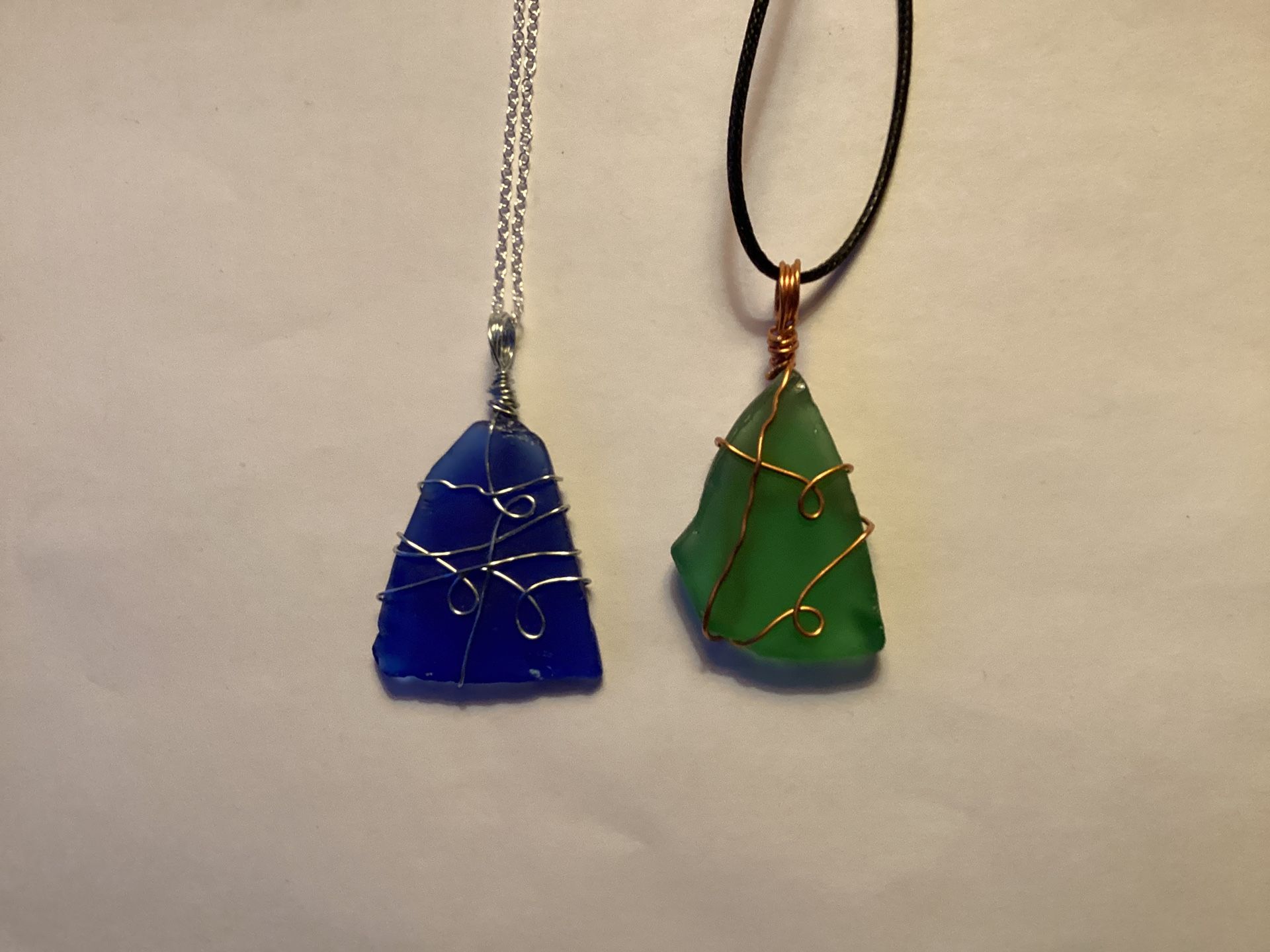 NECKLACE/PENDANT-SEA GLASS-WIRE-WRAP