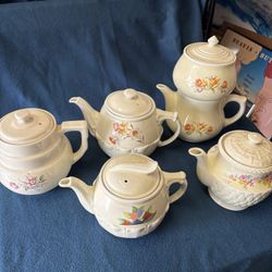 ( 5 ) VINTAGE “ Drip - O - LATOR “ TEAPOT COLLECTION ( RARE ) XLNT CONDITION !! BEAUTIFUL !! REDUCED 🙌 ALLFOR ONE TOTAL LOW PRICE - Deal 👍👍