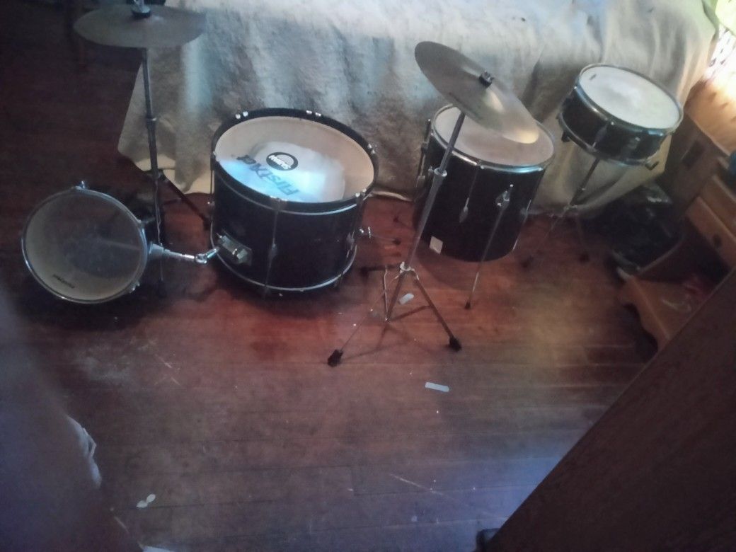 Drum Set