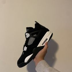 Nike Jordan 4 White Thunder Size 11.5