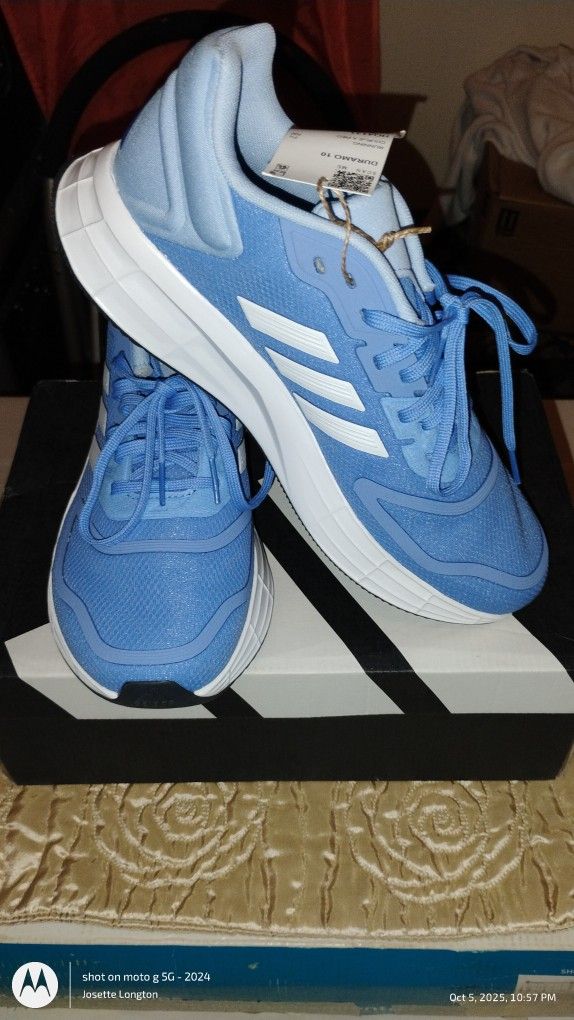 New Adidais Shoes