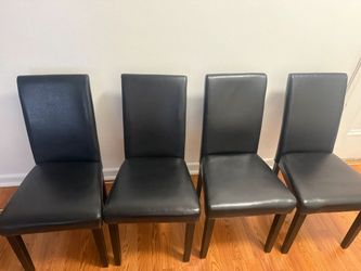 Almost new Set of 4 leather dining chairs Only  delivery availabe to everywhere