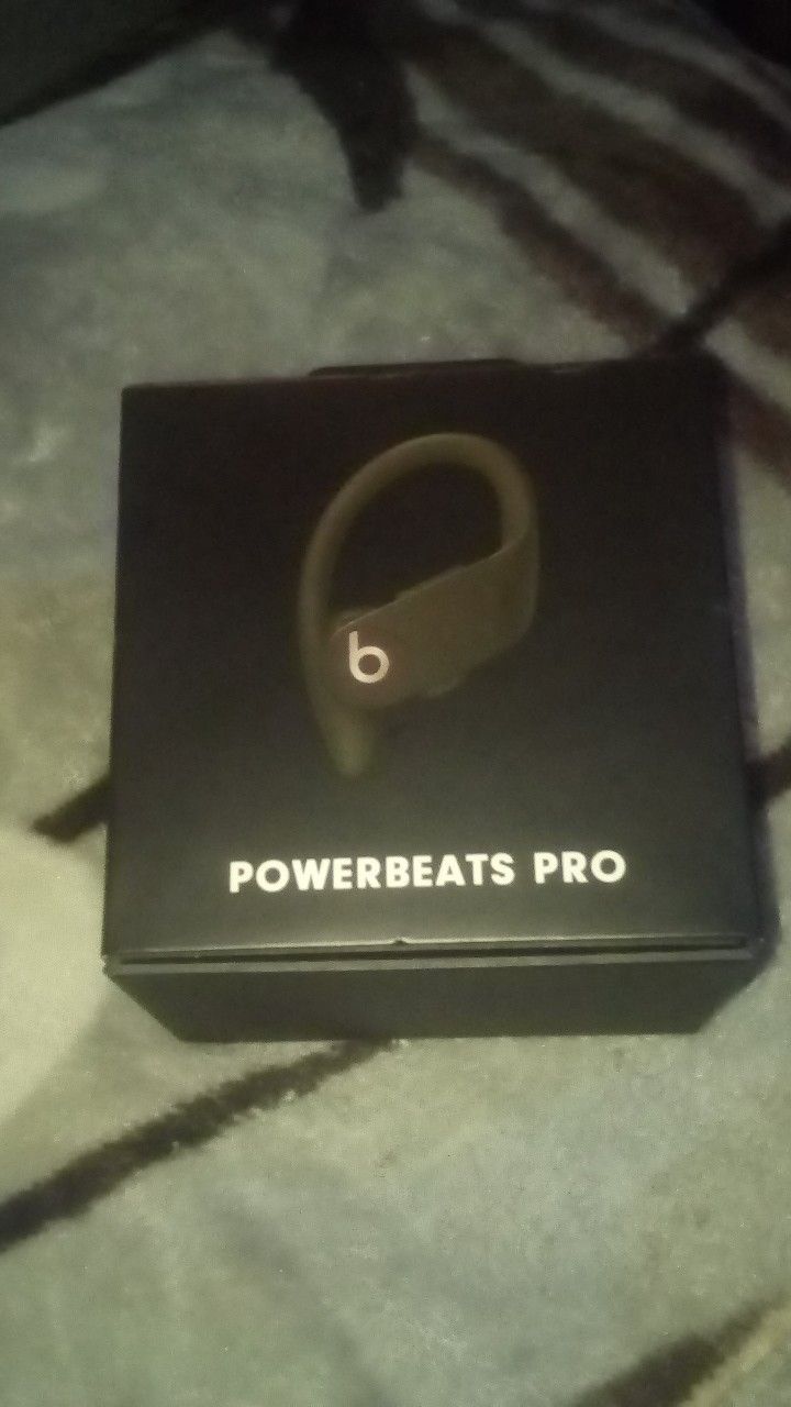 POWERBEATS PRO