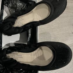 Pedro Garcia Black Satin Studded Ballet Flats sz 38 us 7
