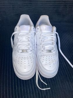 9.5 Air Force 1 men whites
