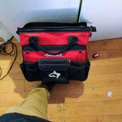 Rolling Husky 18” Bag 