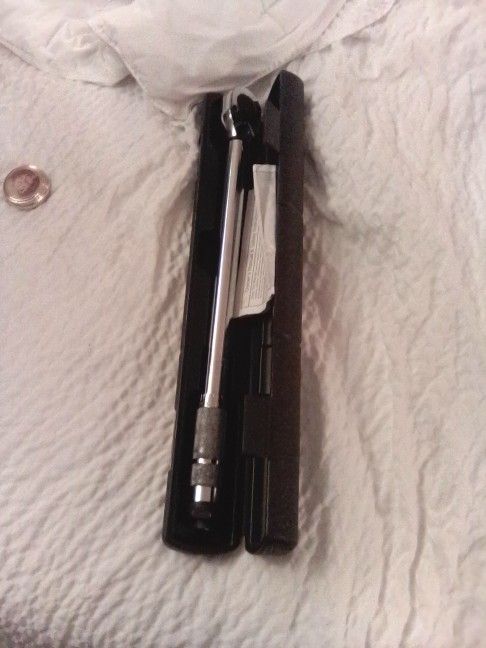 1/2" Drive Click Type Torque Wrench