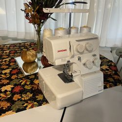Janome 8002D Serger 