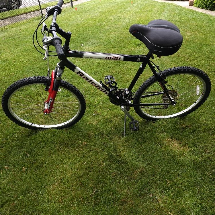 schwinn stingray chopper bicycle for sale Schwinn Stingray Stealth Chopper Bicycle