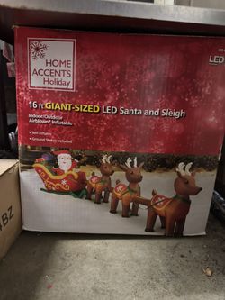 16 Ft Santa And Sleigh Inflatable 