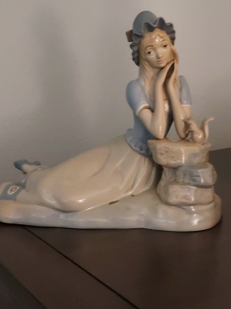 Porcelanas Miquel Requena Lladro Figurine