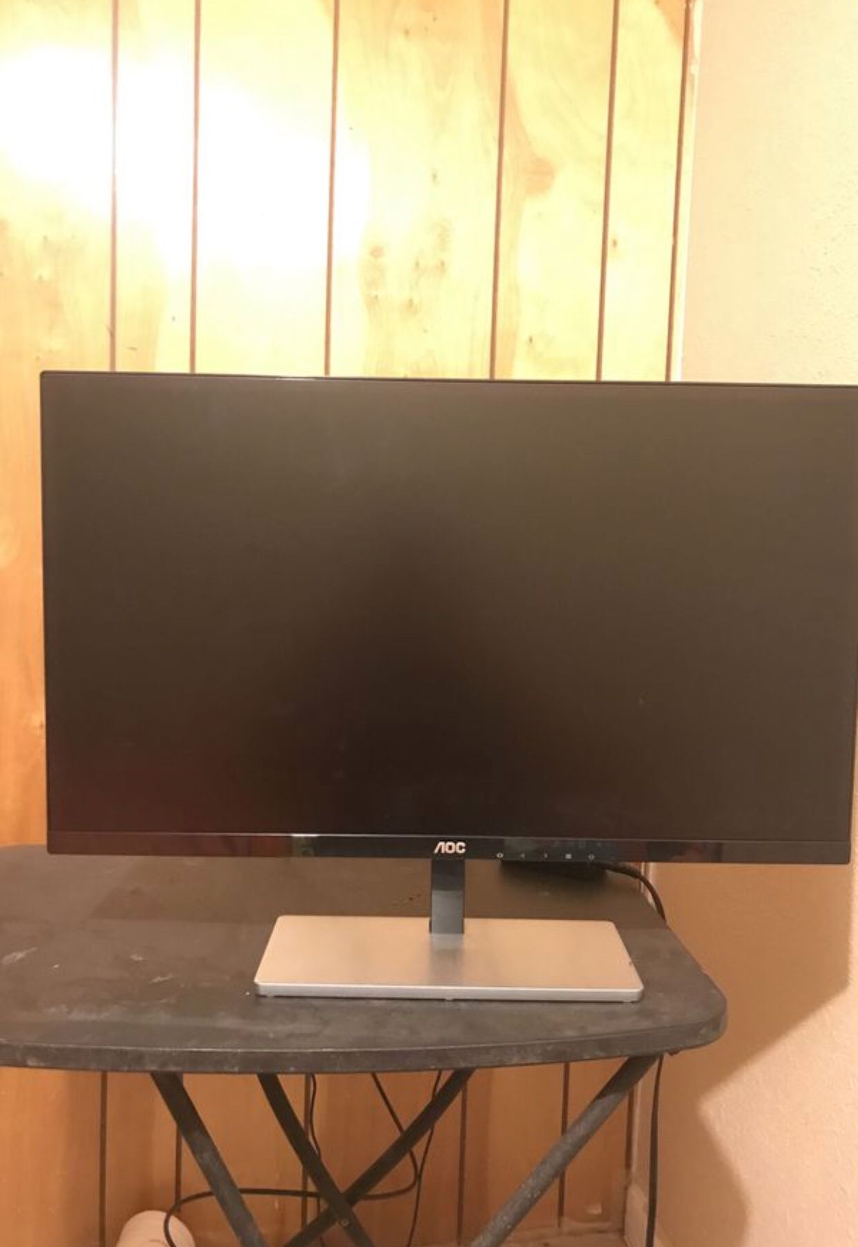 27” AOC Computer Monitor
