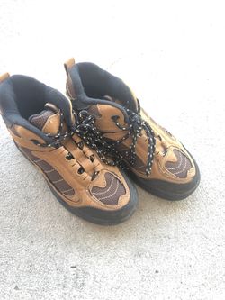 Hiking shoes