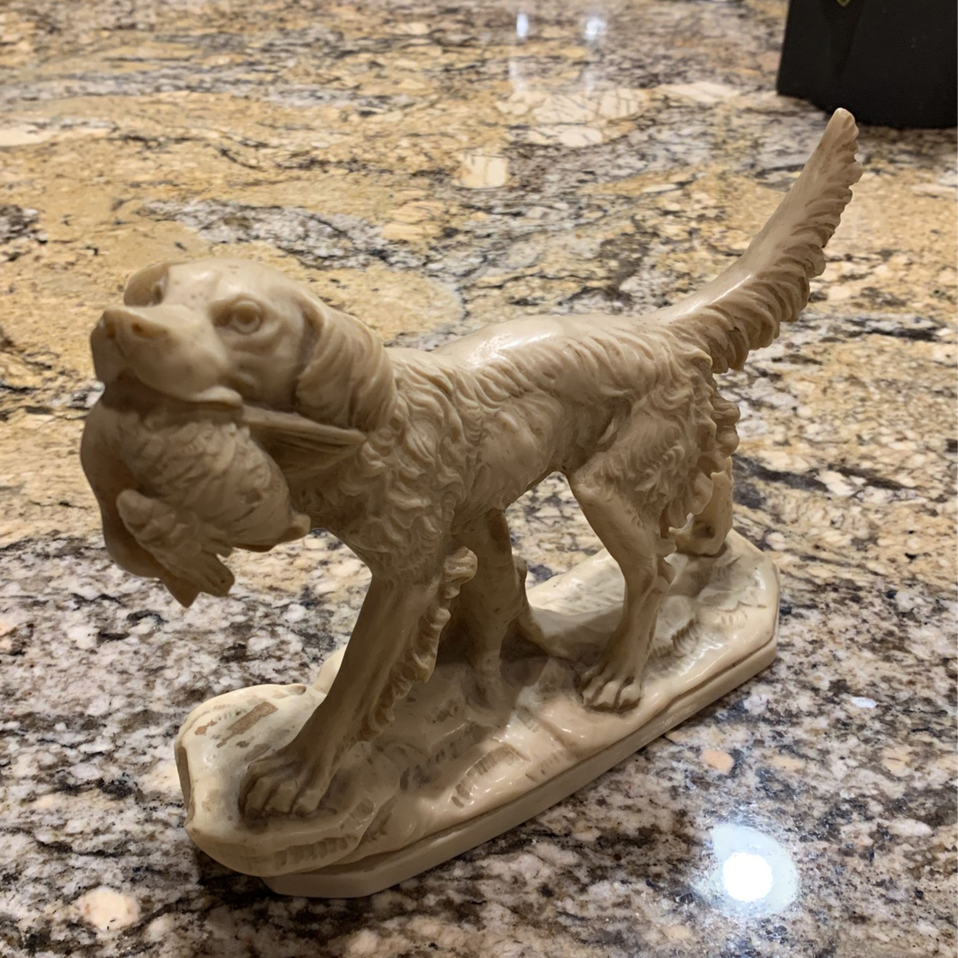 A. Santini Spaniel Hunting Dog Statue Made in Italy