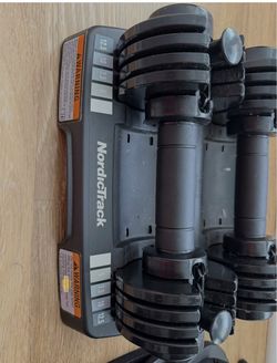 NordicTrack Select-a-Weight adjustable dumbbells
