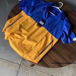 ** MENS BRAND NEW NIKE PULLOVER WINDBREAKER SIZE M **