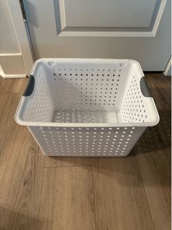 Plastic bin for sale
