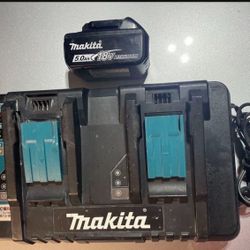 Makita DC18RD Double charger with 18v Battery 