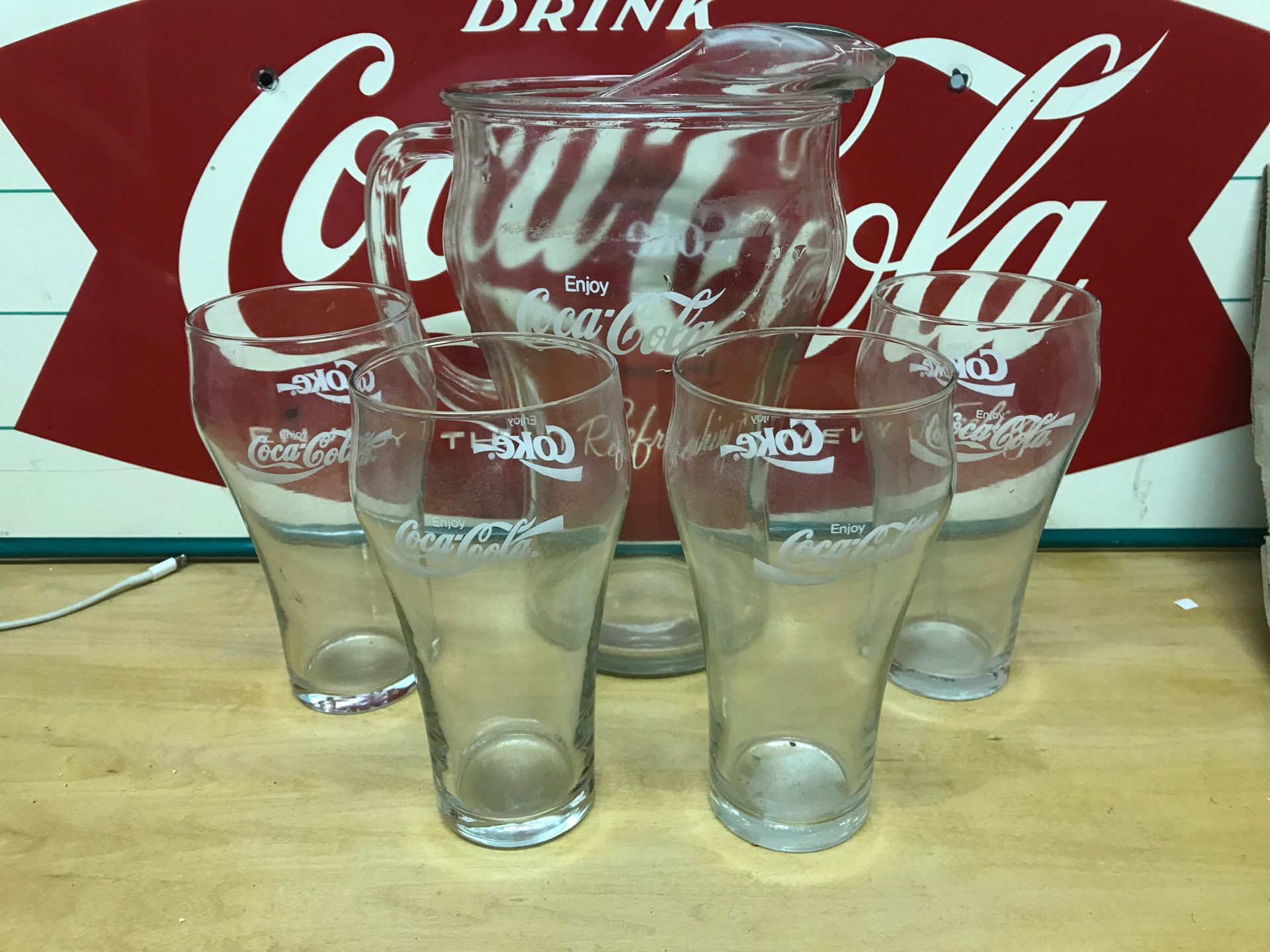 Vintage Coca Cola Pitcher w/Glasses (4)