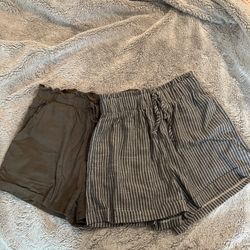 2 pairs linen blend shorts olive green and black white striped size small
