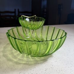 Vintage Hasel Atlas Green Glass Chip & Dip Bowl – Mid Century Style