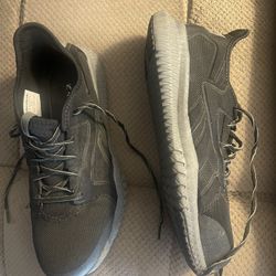 Men’s Reebok Size 11. Steel Toed Shoes