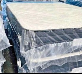 MATTRESS  KING QUEEN TWIN