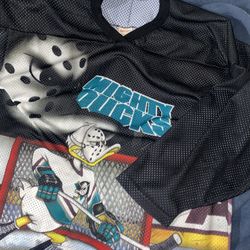 Vintage Mighty Ducks 90s Cartoon Jersey 