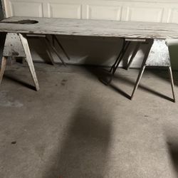 Free Mesa Para Fiestas O Patio El Agujero Es Para Una Cubeta Para Chelas Nomas Que Se Qubro Tantito Se Puede Arreglar Je te Interesada Nomas 