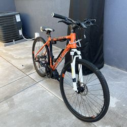 Large Cannondale Hybrid Bike Turned E-bike 