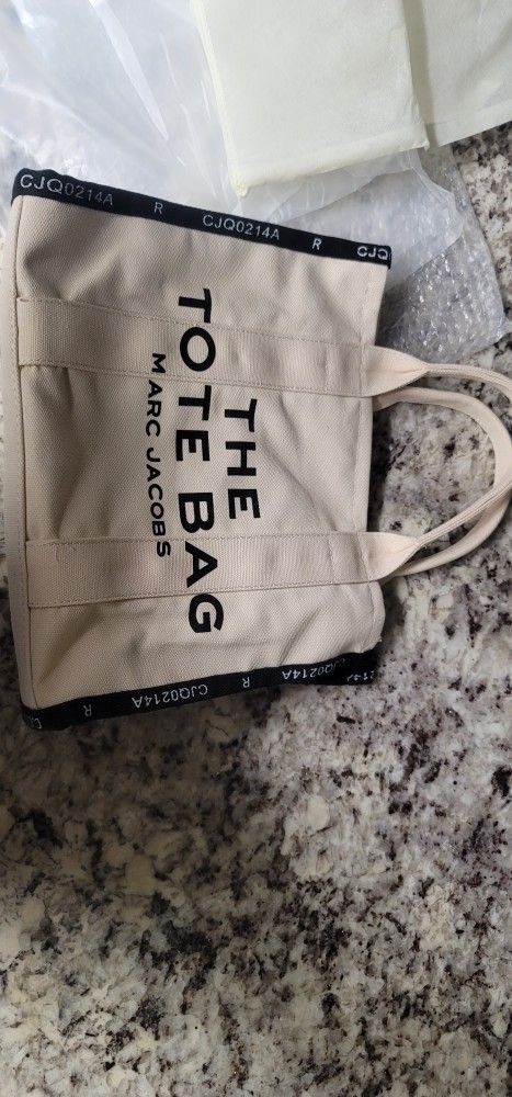 DUPE THE TOTE BAG MARC JACOBS