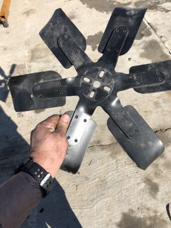 Ford 289 or 302 6 blade flex fan
