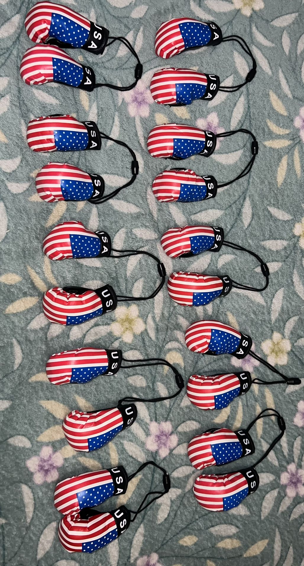 Sale!! 10.pairs USA Mini Car Boxing Gloves