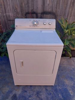 MAYTAG LARGE CAPACITY GAS DRYER ⛽️ 