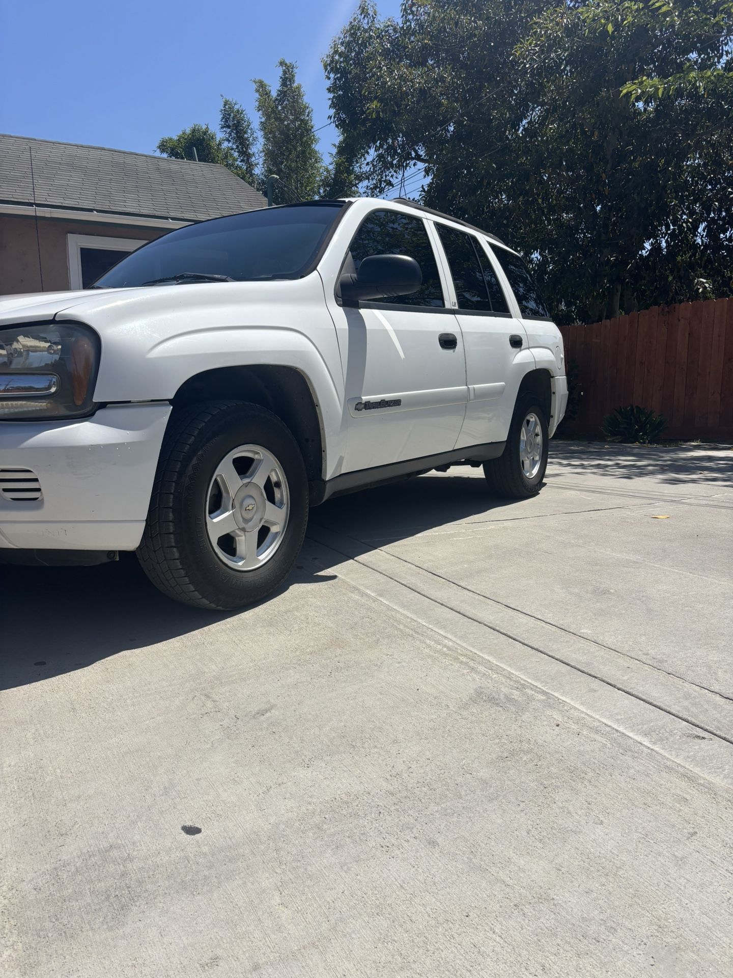 Chevy Trail Blazer 4dr
