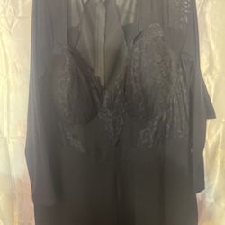 Women’s jumpsuit black size 3X $10