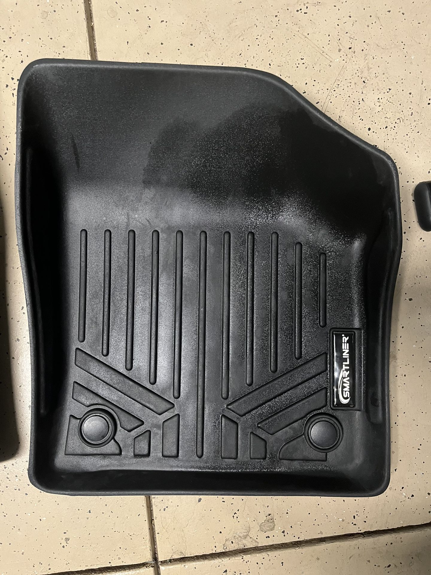 All Weather VW Atlas Floor Mats for Sale in Thousand Oaks, CA OfferUp