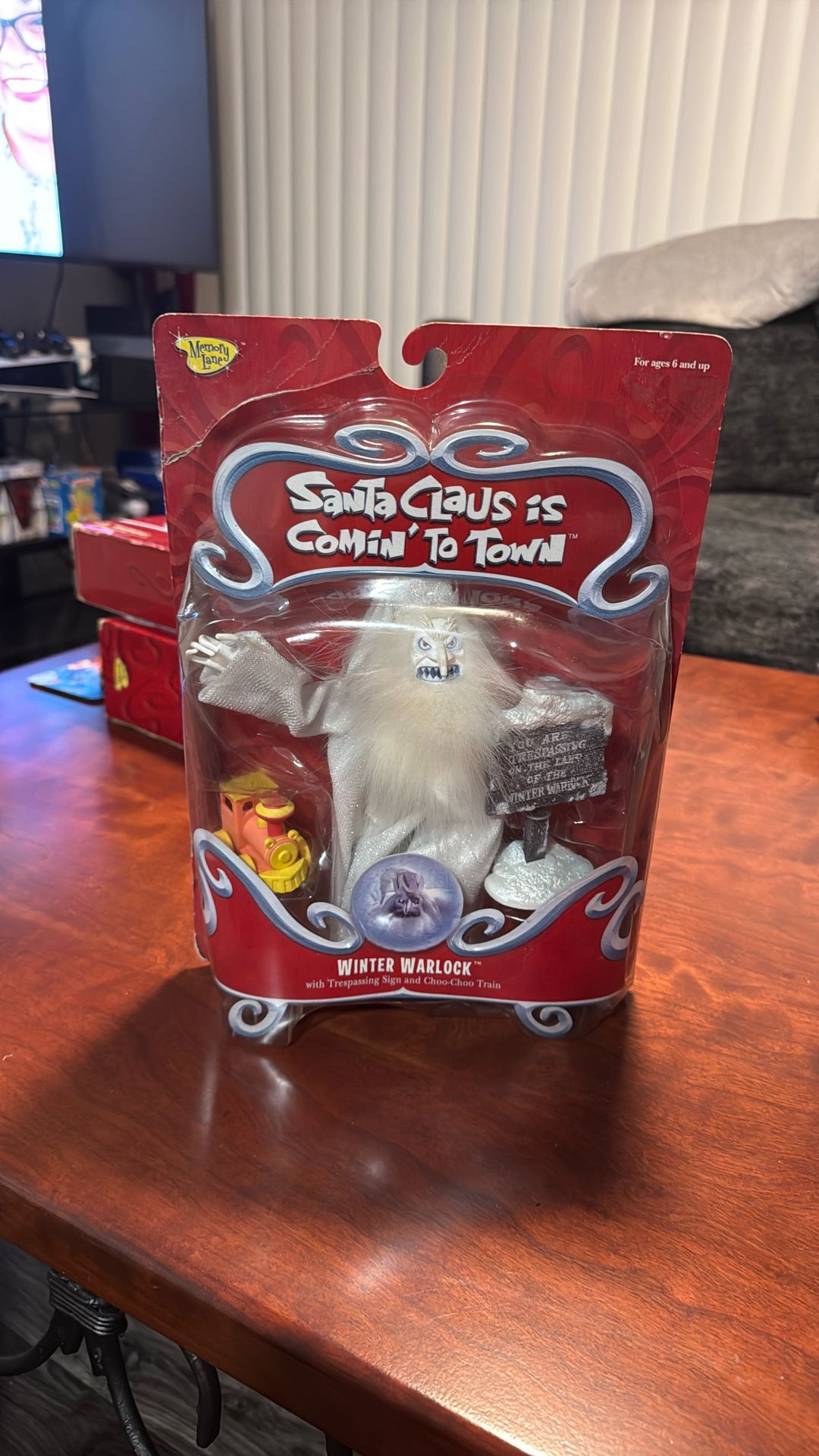 Memory Lane Winter Warlock Santa Claus is Comin’ To Town 2004 Figurine