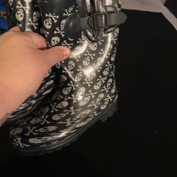 Rain Boots 1/2