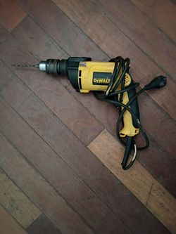 DeWalt  DW511 Hammer Drill (VSR)