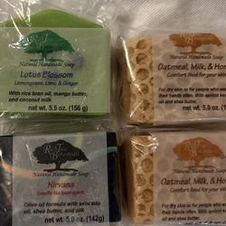 NEW Set of 4 RainTree Botanicals Handmade Artisan Soaps – Made in Seattle, WA   Treat your skin to a luxurious, small-batch soap set from Raintree Bot