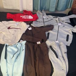 nike techs and nike hoodies brandd new with Tags 