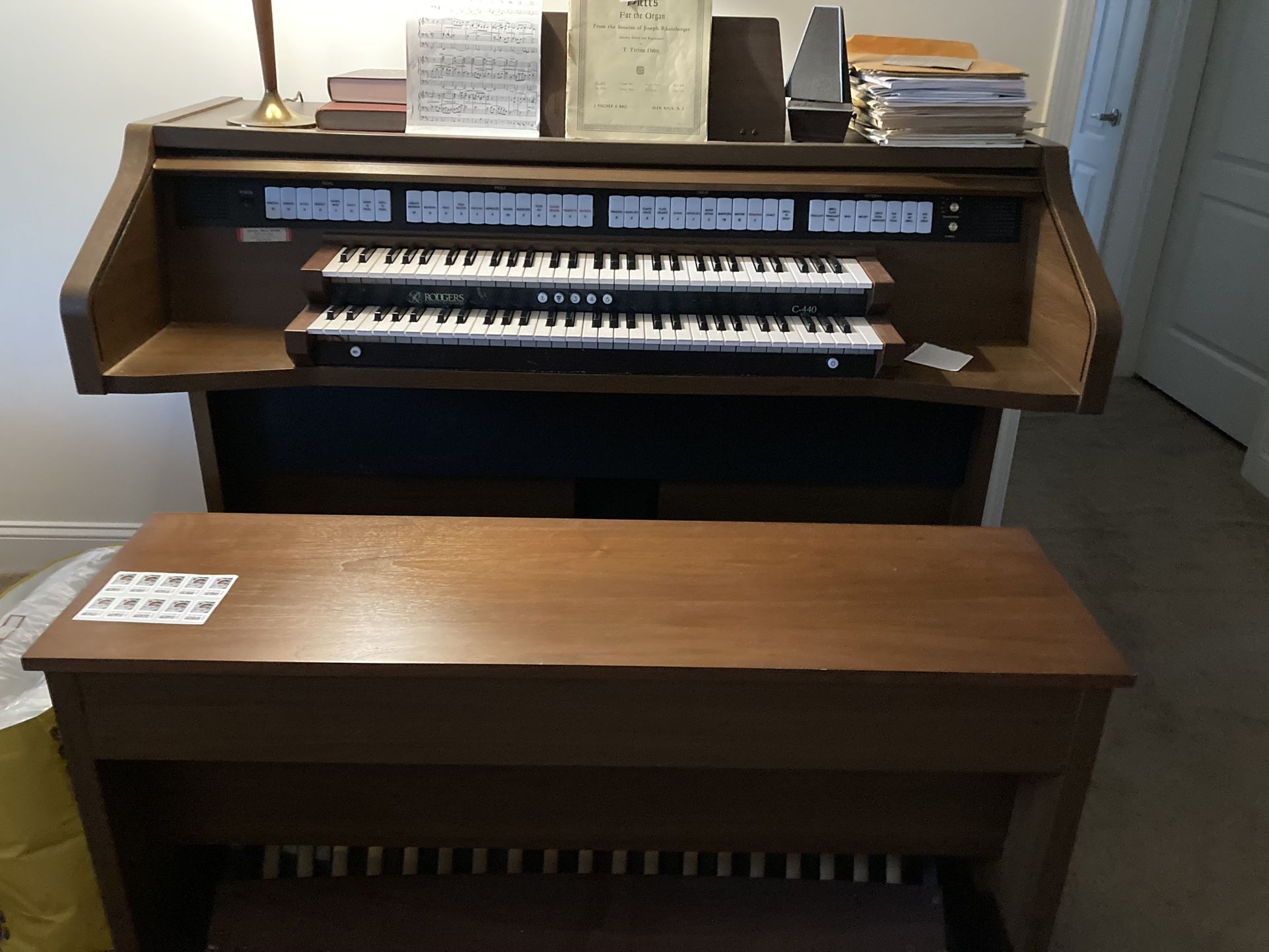 Rodgers C-440 Two Manual Organ