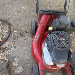 Xmark 21 Mower Commercial 