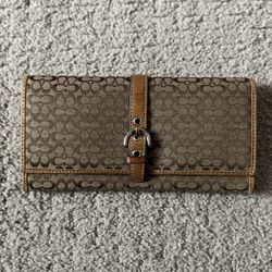 Coach Signature Soho Wallet