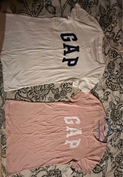 Gap Logo T-Shirts Bundle of 2