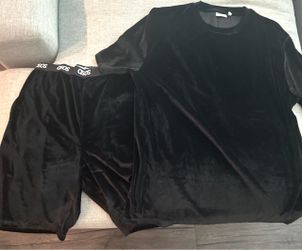 ASOS black velour/velvet two-piece short set Size L