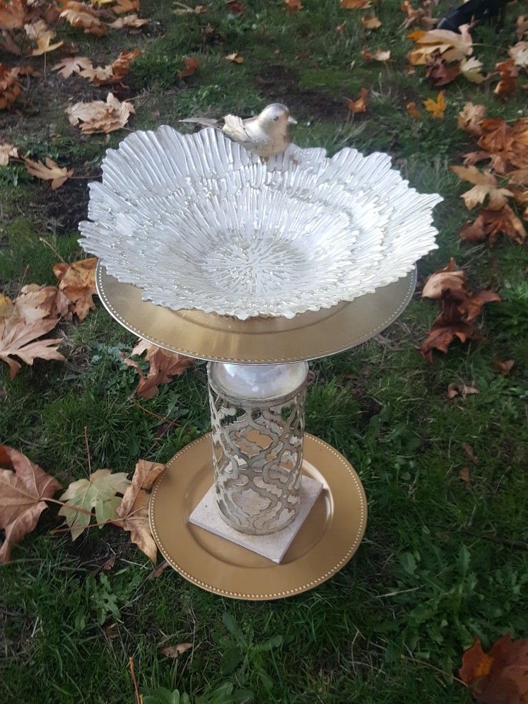 Bird Bath Glass Art. SOLD