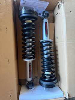 Rough country 3in struts for 2014-2026 f150
